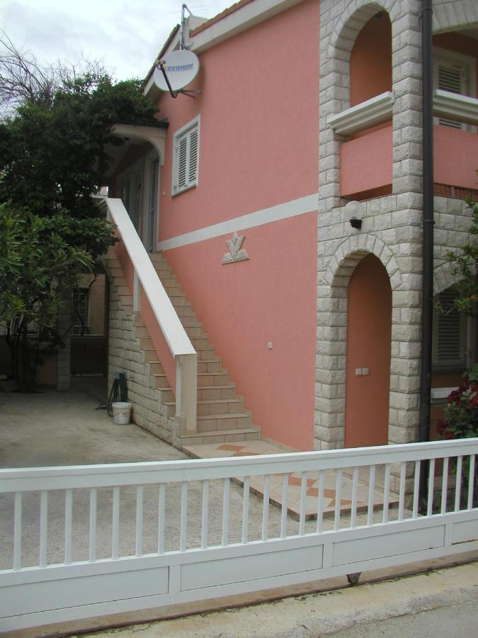 Apartments By The Sea Vir - 19323 المظهر الخارجي الصورة